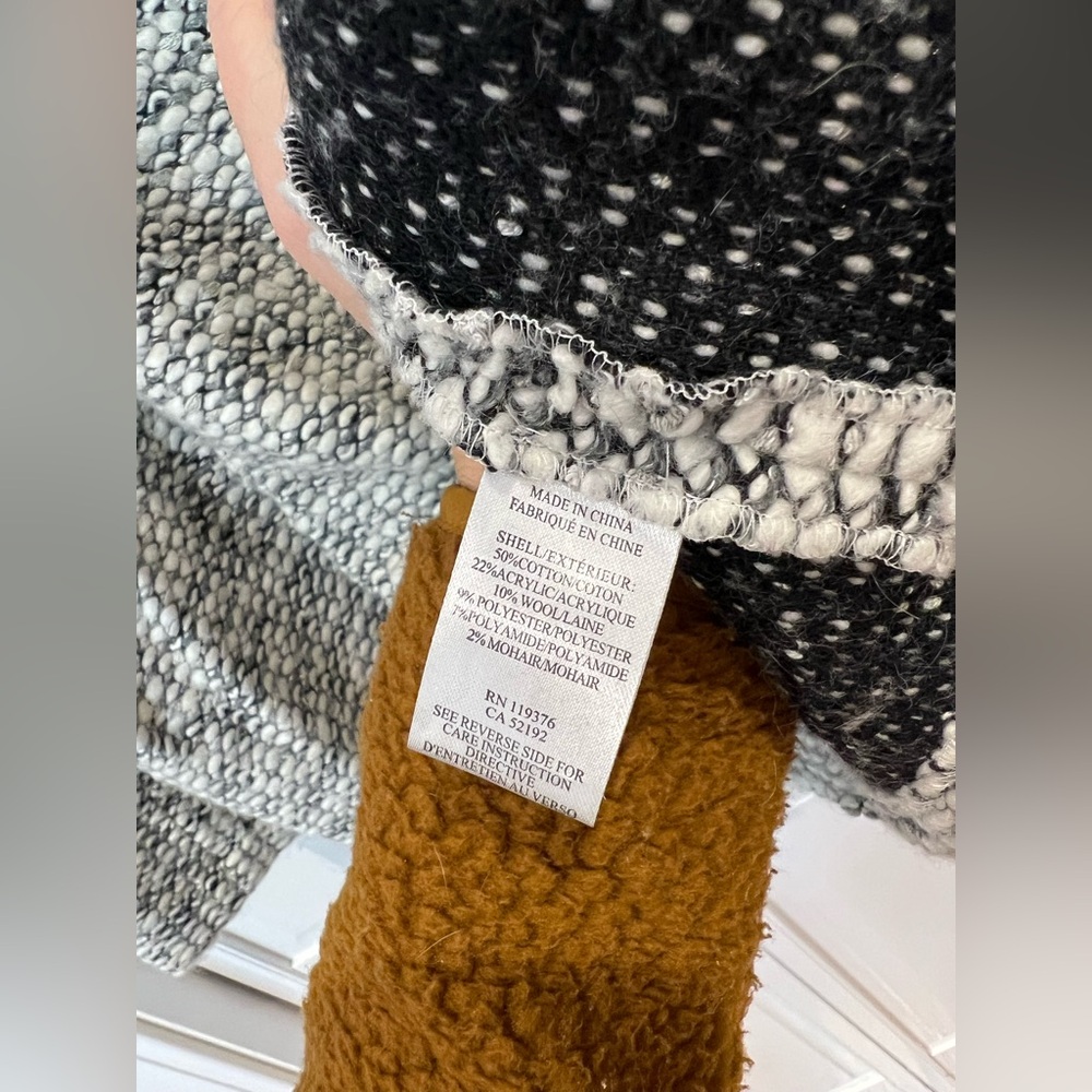 EUC Helmut Lang Thick Chunky Oversized Sweater - Picture 4 of 5